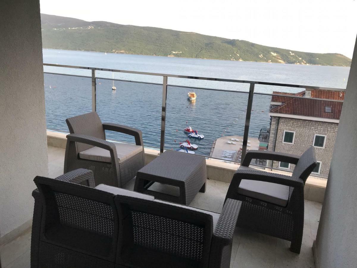 Apartments Admiral Herceg Novi Extérieur photo
