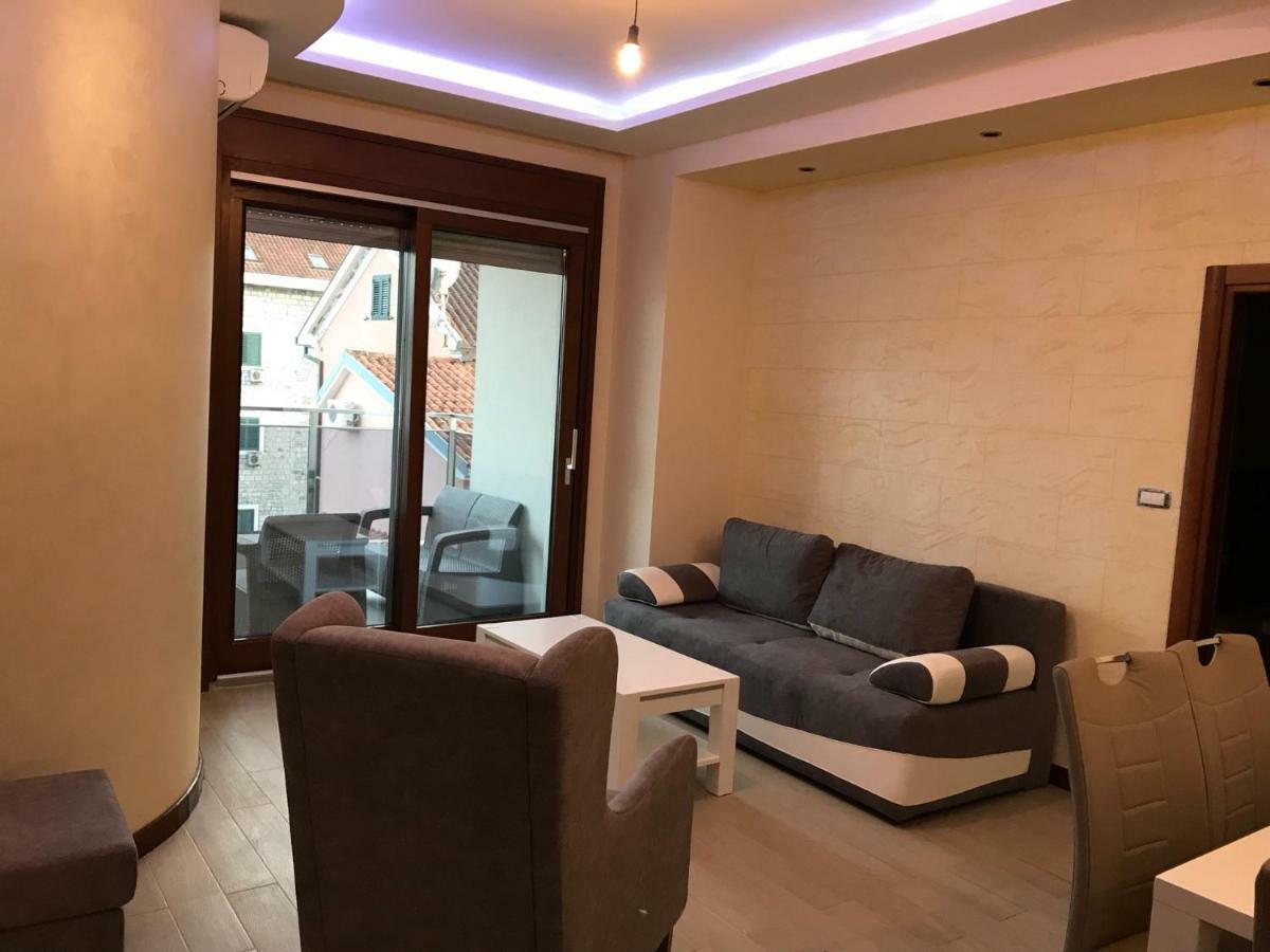 Apartments Admiral Herceg Novi Extérieur photo